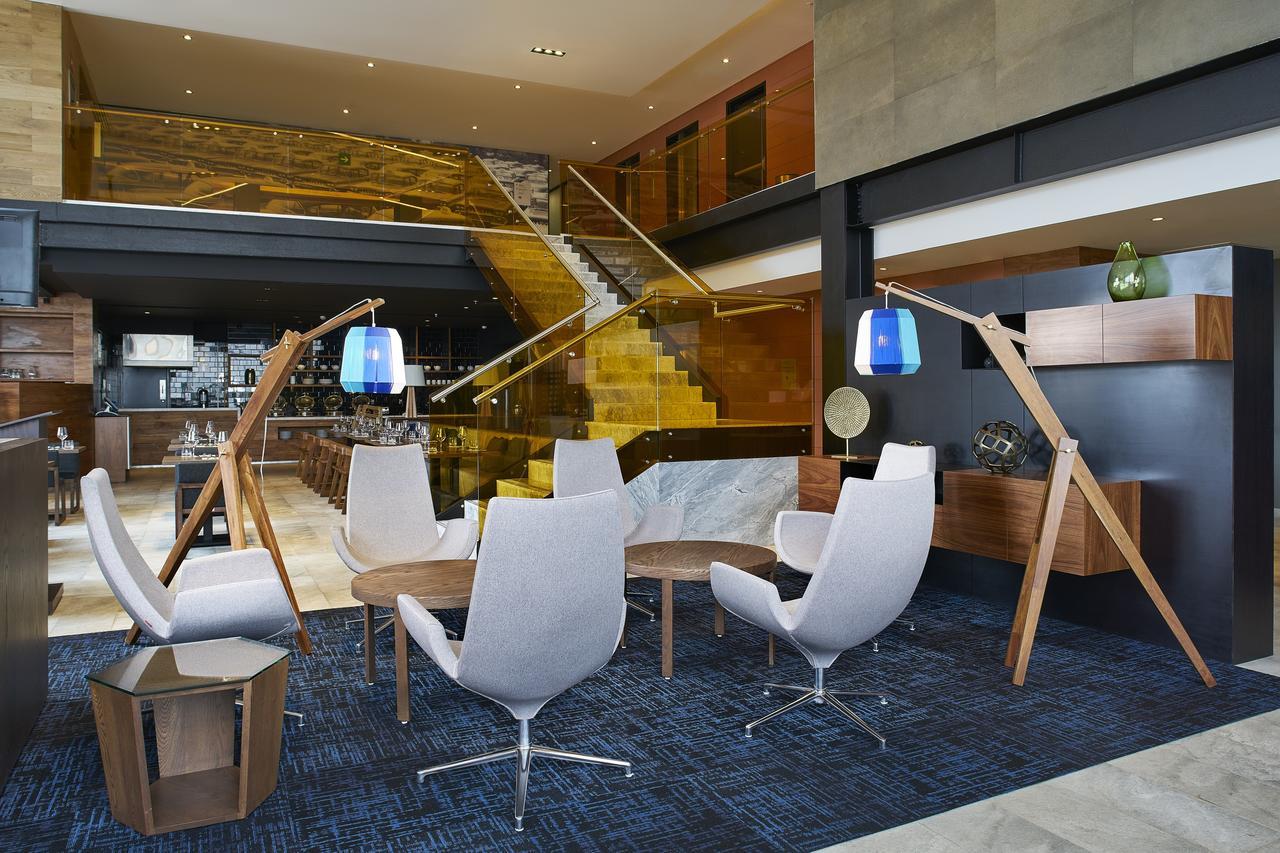 Courtyard By Marriott Mexico City Toreo Экстерьер фото